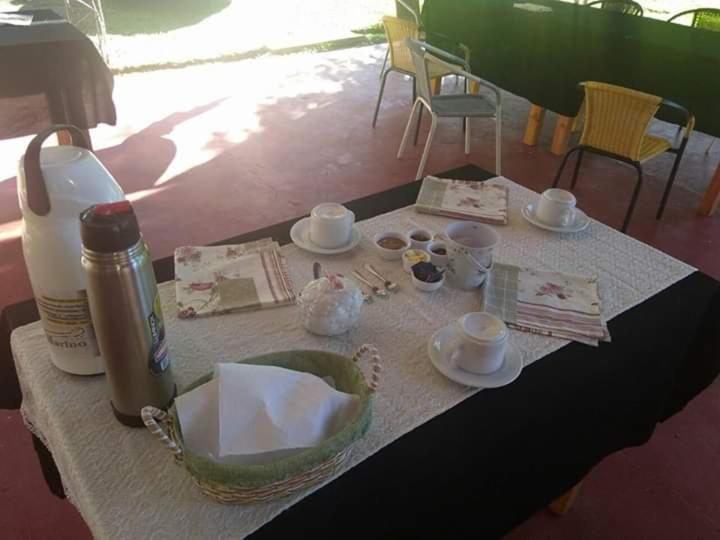 Camping Caitano Hotel Campo Grande  Bagian luar foto